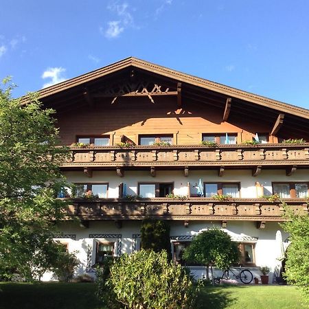 Hotel Garni Almhof Зеефельд в Тироле Экстерьер фото
